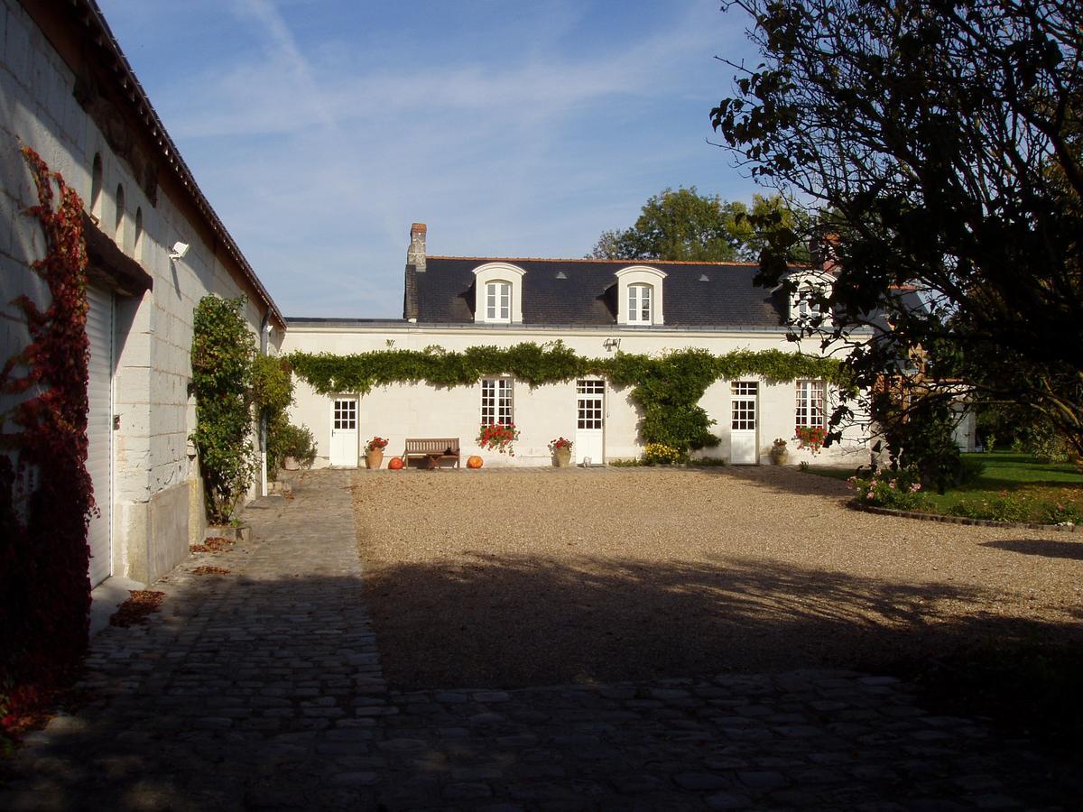 La Jarillais Hotell Saumur Exteriör bild